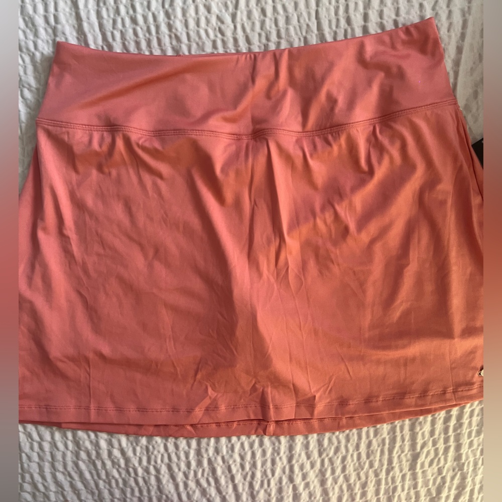 NWT Coral Sports Skirt~Shorts underneath
